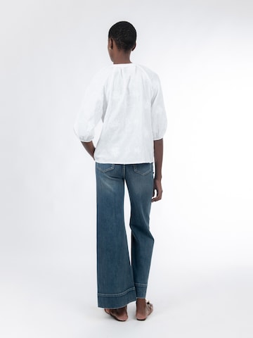 Influencer Блуза в бяло