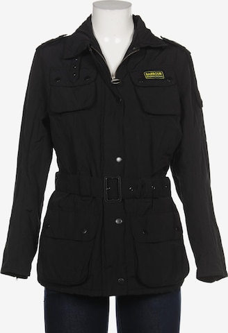 Barbour Jacke M in Schwarz: predná strana