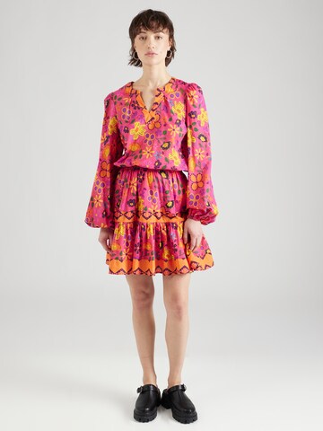 Harper & Yve - Vestido en rosa: frente