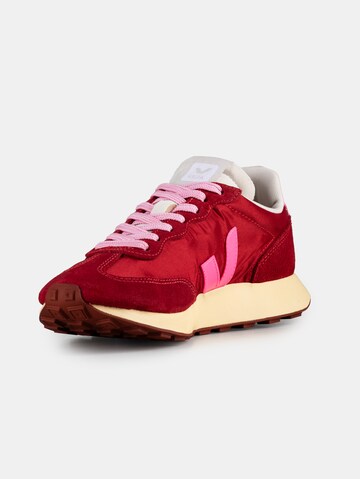 Veja Sneakers 'Rio Branco II' in Red