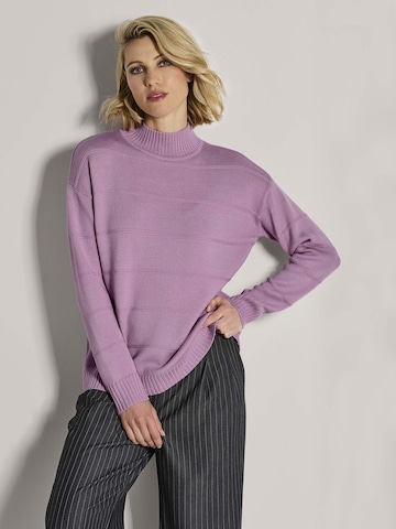 MADELEINE Trui in Lila: voorkant
