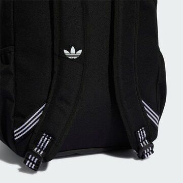 ADIDAS ORIGINALS - Mochila 'Adicolor Classic' em preto