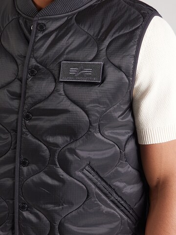 ALPHA INDUSTRIES Γιλέκο 'Q-1' σε μαύρο