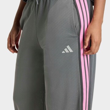 ADIDAS SPORTSWEAR Loose fit Workout Pants in Grey