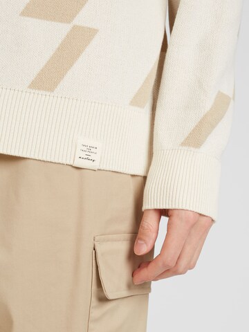 MUSTANG Sweatshirt 'ELWOOD' in Beige