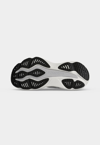 Chaussure de course saucony en noir