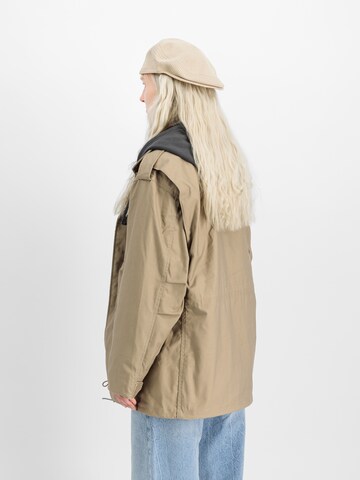 Giacca di mezza stagione 'Heritage' di ALPHA INDUSTRIES in marrone