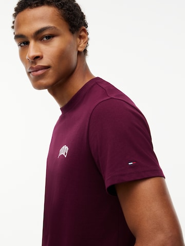 Tommy Jeans Μπλουζάκι σε λιλά