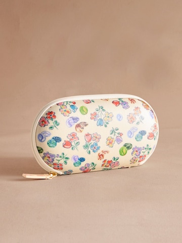 Cath Kidston Etui in Beige