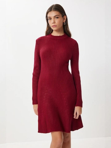 Robes en maille Hiccup en rouge : devant