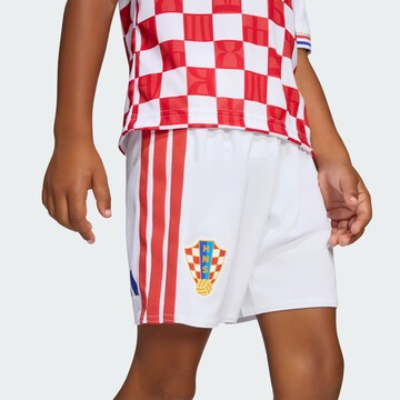 ADIDAS PERFORMANCERegular Fit Sportski komplet 'Kroatien 26' - bijela boja