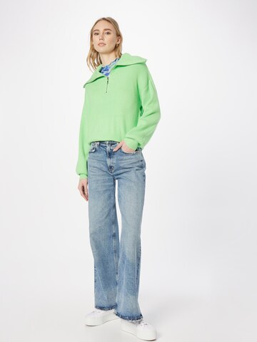 Pull-over 'DELI' YAS en vert