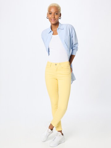 ONLY Skinny Jeans 'Blush' in Yellow