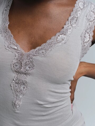 Seamless Basic Top in Grey