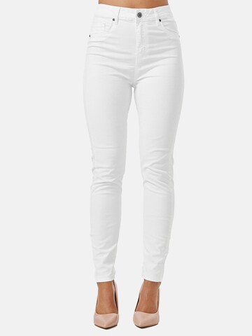 Tazzio Jeans 'F133' in Weiß: Vorderseite