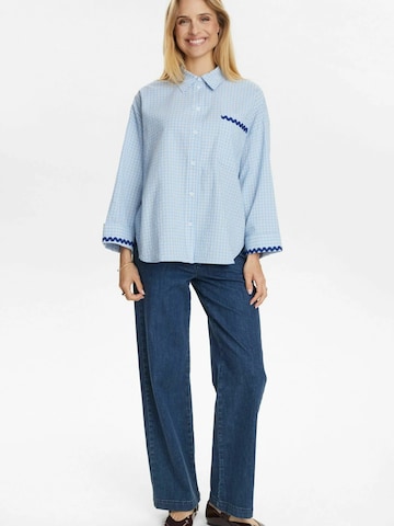 Chemisier 'NUYAZMIN' NÜMPH en bleu