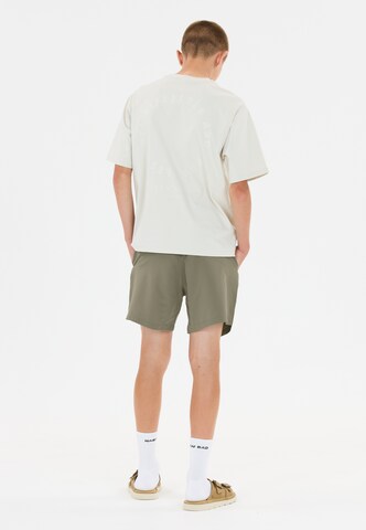 Les'Arcs Board Shorts 'Smiler' in Green