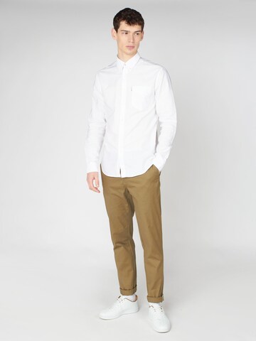 Coupe regular Chemise Ben Sherman en blanc