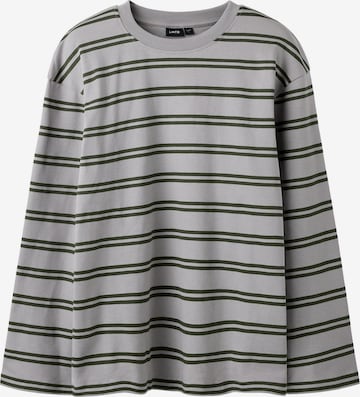 LMTD Shirt in Grey: front
