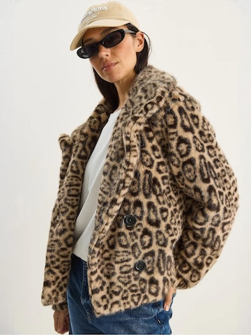 Manteau d’hiver Bianco Lucci en beige : devant