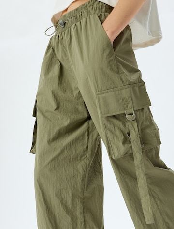 Koton Wide leg Cargo Pants in Green