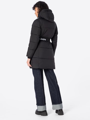 Calvin Klein Jeans Zimní kabát – černá