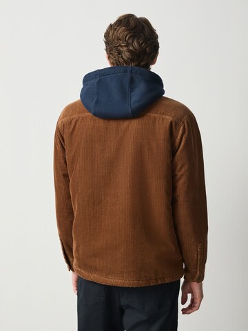Next Jacke in Braun