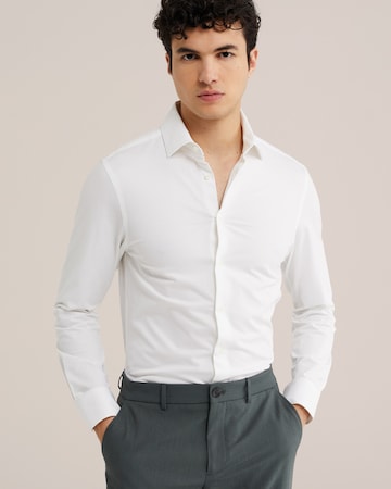 WE Fashion - Regular Fit Camisa clássica em branco: frente