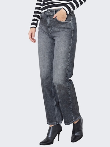 Regular Jean 'Femme' co'couture en gris : devant