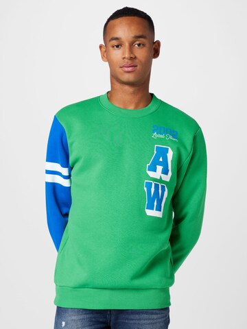 JACK & JONES Sweatshirt 'WORLD' in Green: front