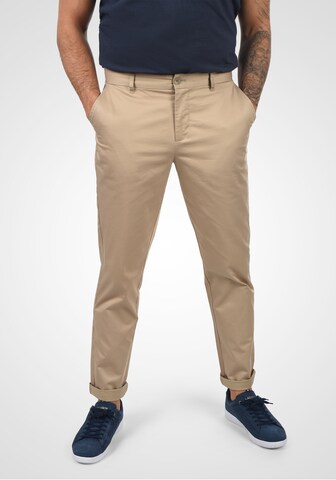 Casual Friday Regular Chino Pants in Beige: front