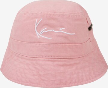 Karl Kani Bucket Hat in Pink: predná strana