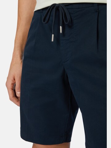 Boggi Milano Regular Pleat-Front Pants in Blue