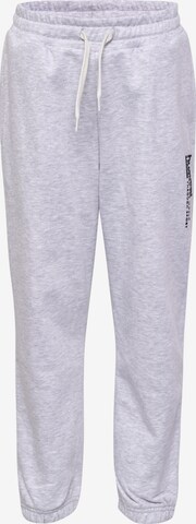 Hummel Loosefit Broek in Grijs: voorkant