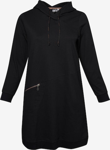 Aprico Dress in Black: front