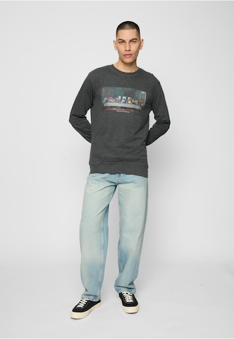 MT Men Sweatshirt in Grey