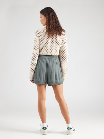 Loosefit Pantaloni 'Dorina' di ABOUT YOU in verde