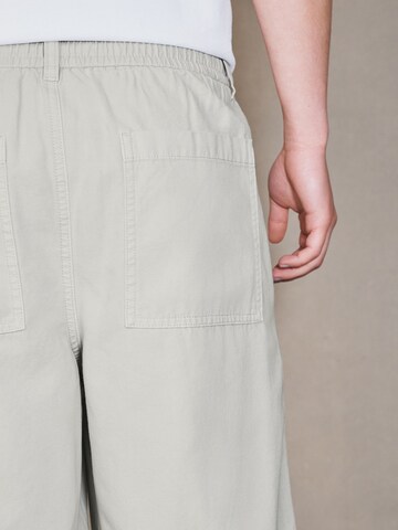 Next Loose fit Pleat-front trousers in Beige