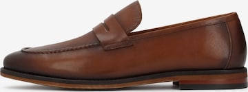 Kazar Loafer värissä ruskea: etupuoli