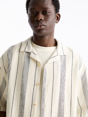 Pull&Bear Comfort fit Button Up Shirt in White