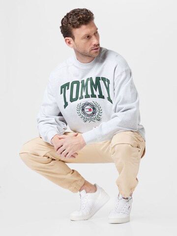 Tommy Jeans Bluzka sportowa w kolorze szary