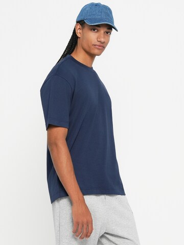 HOLLISTER T-shirt i blå