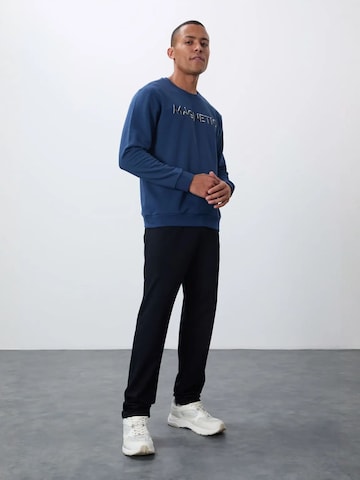 Sweat-shirt Tommy Life en bleu