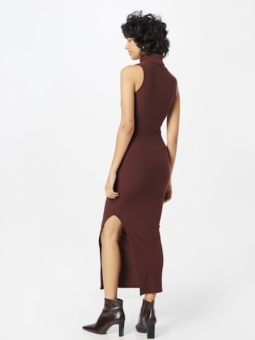 Robe Misspap en marron