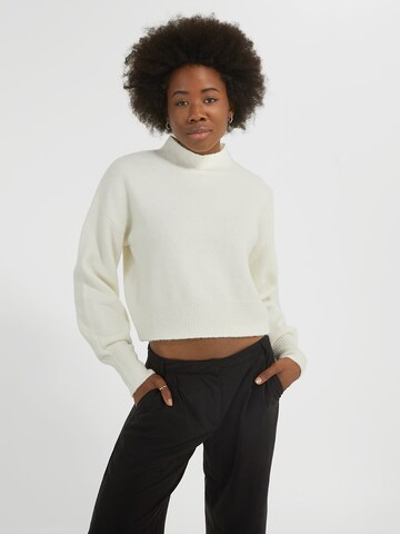 Young Poets Pullover 'Yuna' i beige: forside