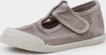 Pisamonas First-Step Shoes in Grey: front