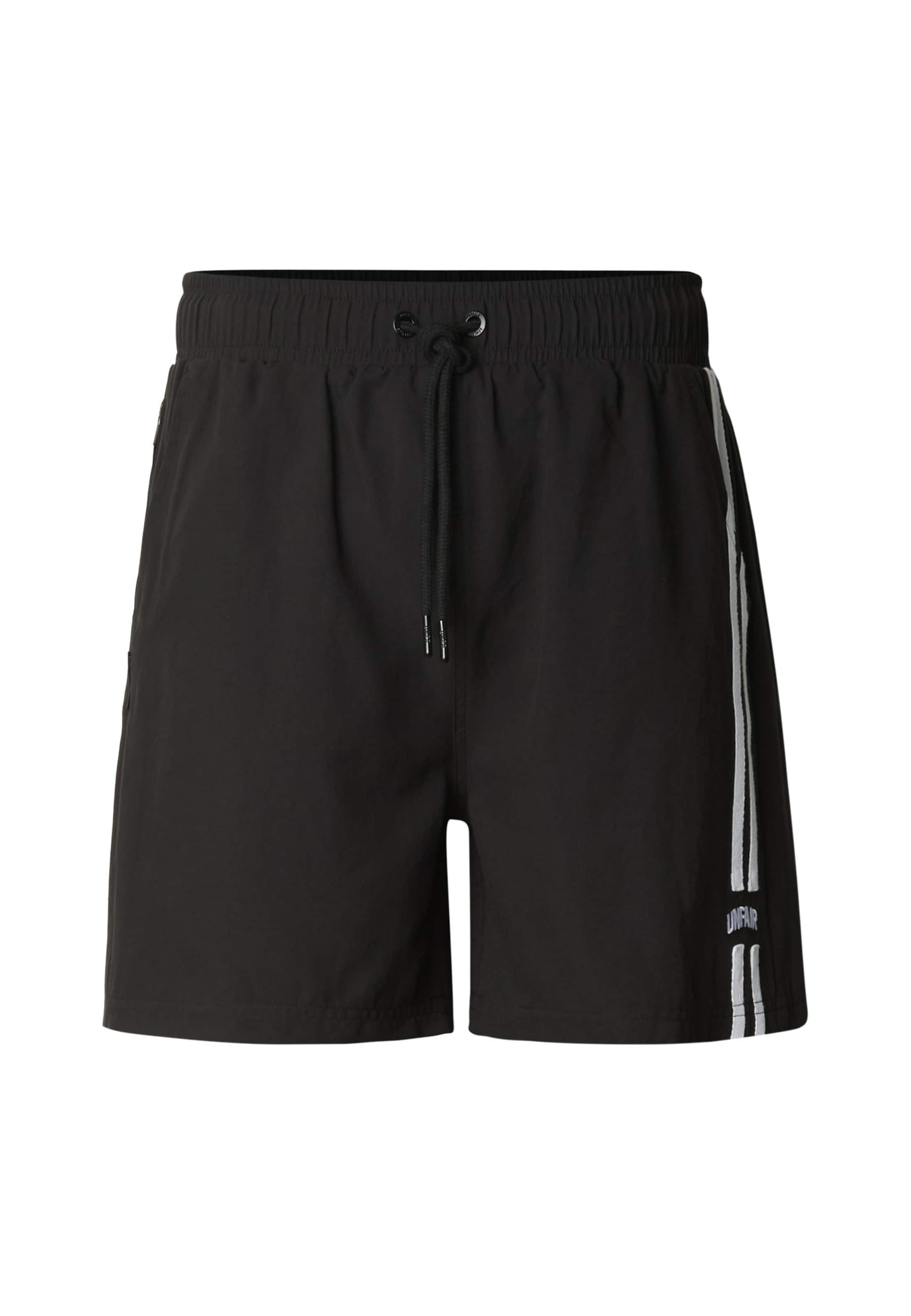 Unfair Athletics Loosefit Shorts 'Woodland' in Schwarz: Vorderseite