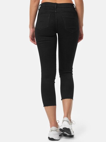 Tazzio Skinny Jeans 'F111' in Schwarz