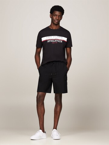 TOMMY HILFIGER T-Shirt in Schwarz