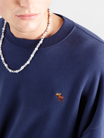 Sweat-shirt 'ICON ESSENTIAL' Abercrombie & Fitch en bleu